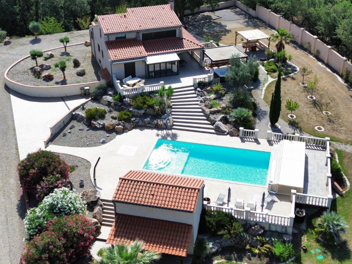 Villa Rene Saint-Génis Exteriör bild